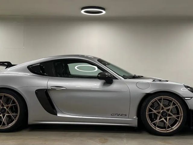 Porsche Boxster 718 Coupé RS