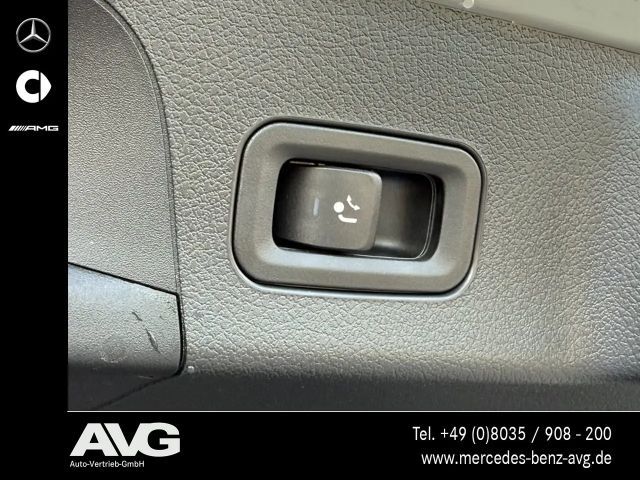 Mercedes-Benz CLA 200 AMG Line Shooting Brake