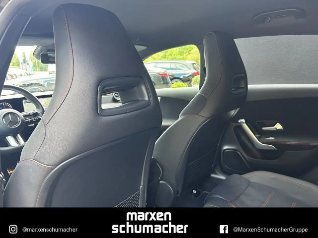 Mercedes-Benz A 250 A 250 e AMG Line