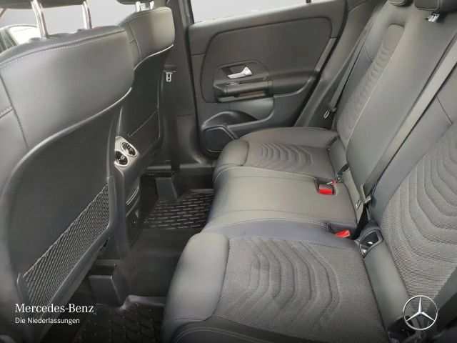 Mercedes-Benz GLA 250 GLA 250 e Style