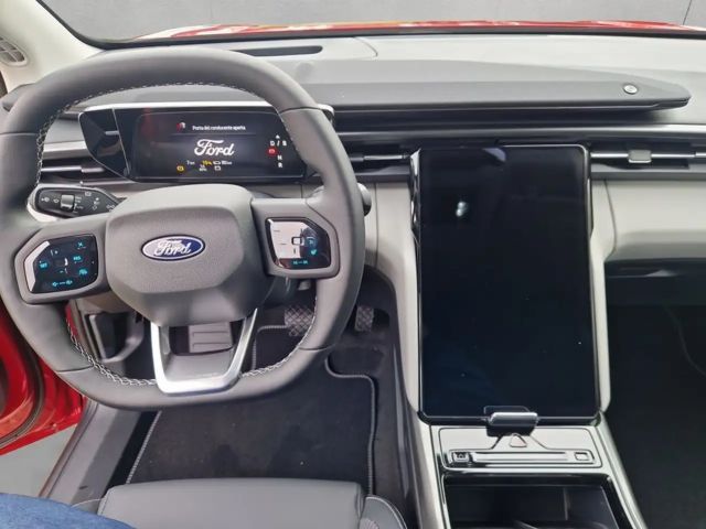 Ford Explorer Extended range RWD