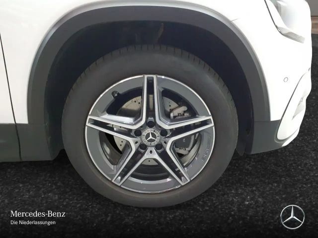 Mercedes-Benz GLB 180 AMG Line