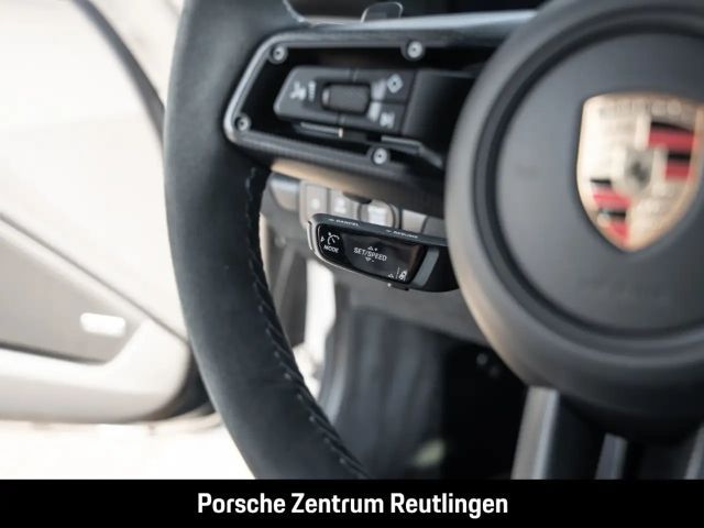 Porsche 992 4 Carrera Coupé GTS