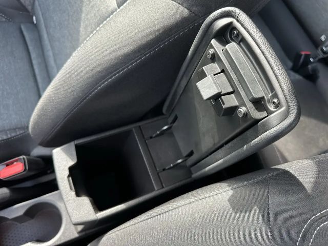 Renault Captur TCe 140 Zen