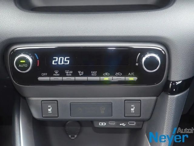 Mazda 2 Hybrid 1.5L Hybrid VVT-i 116 Centre-Line
