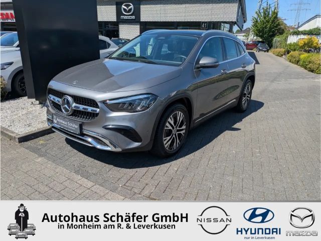 Mercedes-Benz GLA 180 Progressive