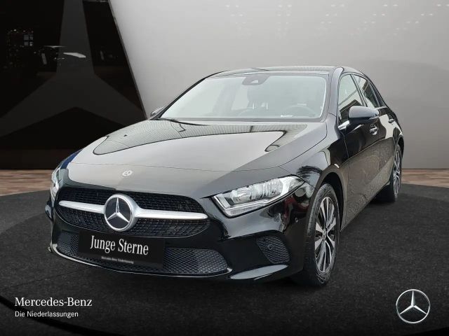 Mercedes-Benz A 250 A 250 e Style