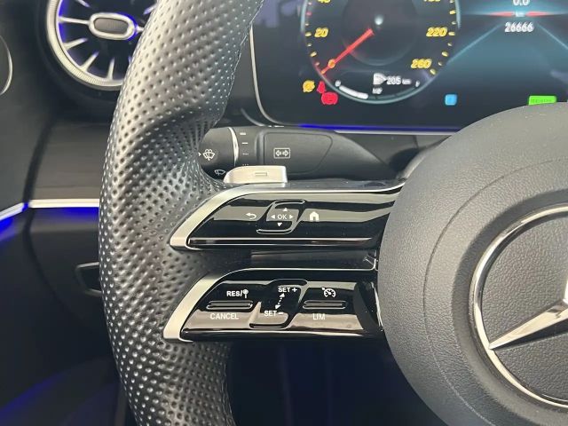 Mercedes-Benz E 200 AMG Line Cabriolet