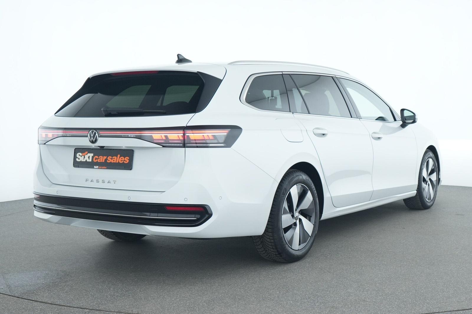 Volkswagen Passat 2.0 TDI IQ.Drive Sport Variant