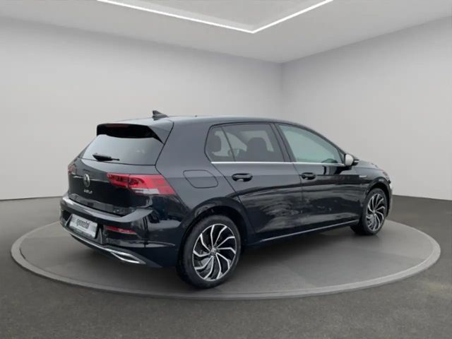 Volkswagen Golf 1.5 TSI Golf VIII Plus Style