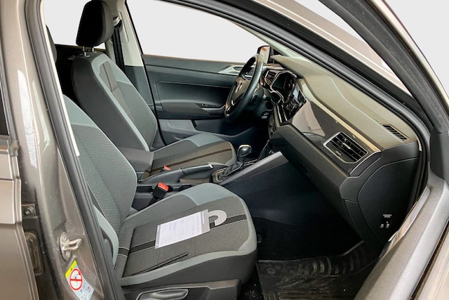 Volkswagen Polo 1.0 TSI DSG R-Line