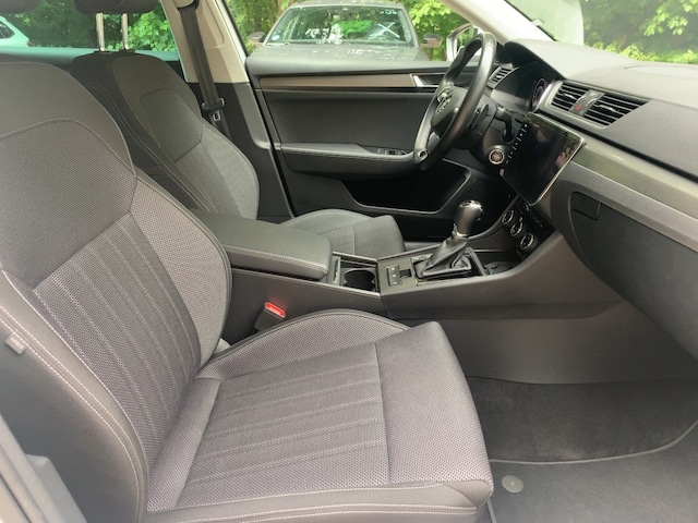 Skoda Superb 2.0 TSI Combi Style Style