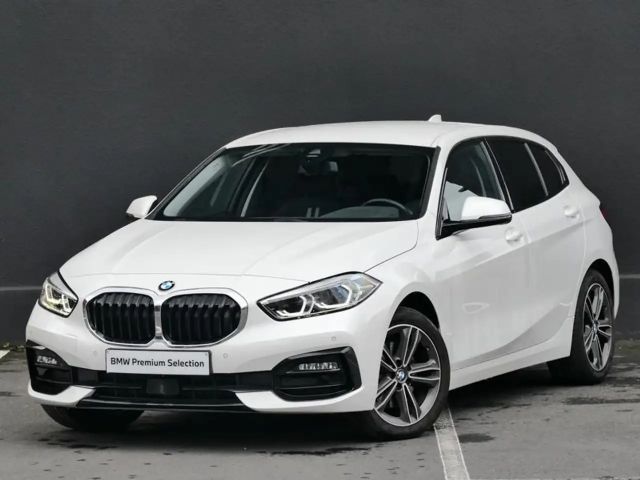 BMW 118 118i Sedan