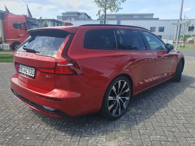 Volvo V60 Dark Plus