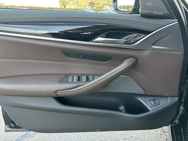 BMW 530 530d Touring xDrive