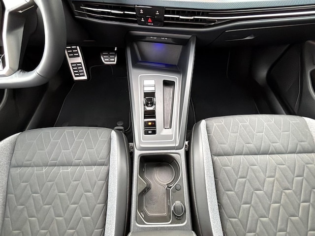 Volkswagen Golf 2.0 TDI DSG Golf VIII Variant