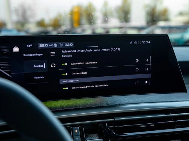 Peugeot 5008 Elektrisch 210 PK | 7-zit | Camera | Navi | Air...