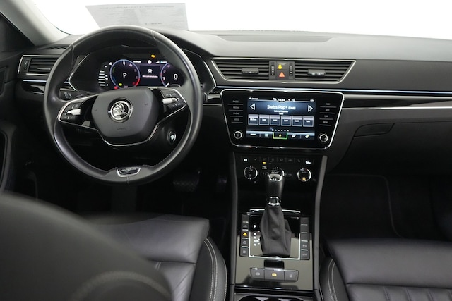 Skoda Superb 1.4 TSI Combi iV