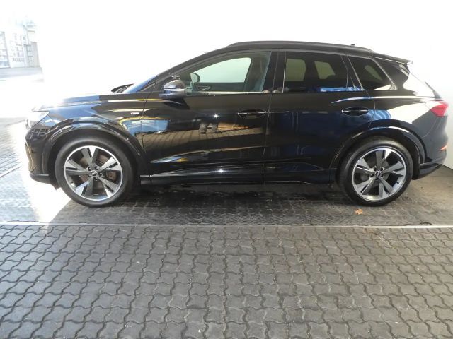 Audi Q4 e-tron Business