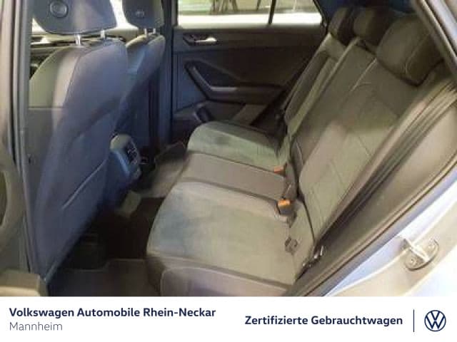 Volkswagen T-Roc 1.5 TSI DSG R-Line