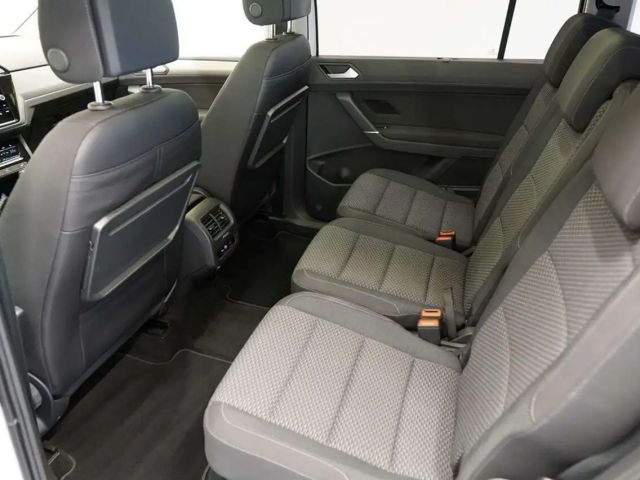 Volkswagen Touran DSG