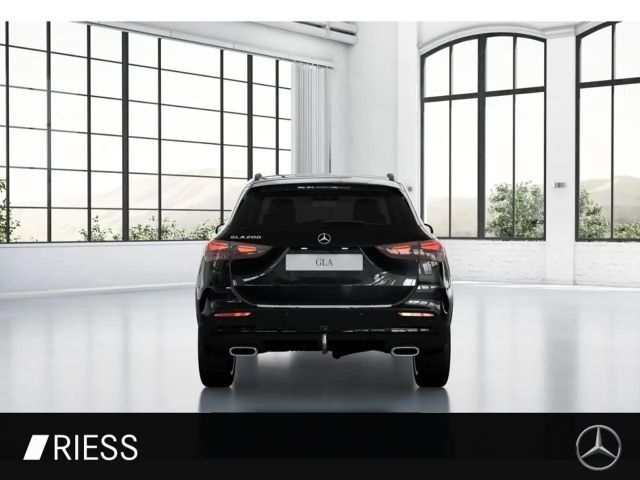 Mercedes-Benz GLA 200 360 ACC AHK AUT DynLicht Fernlichtass.