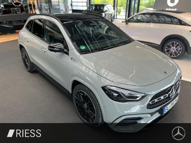 Mercedes-Benz GLA 220 4MATIC GLA 220 d