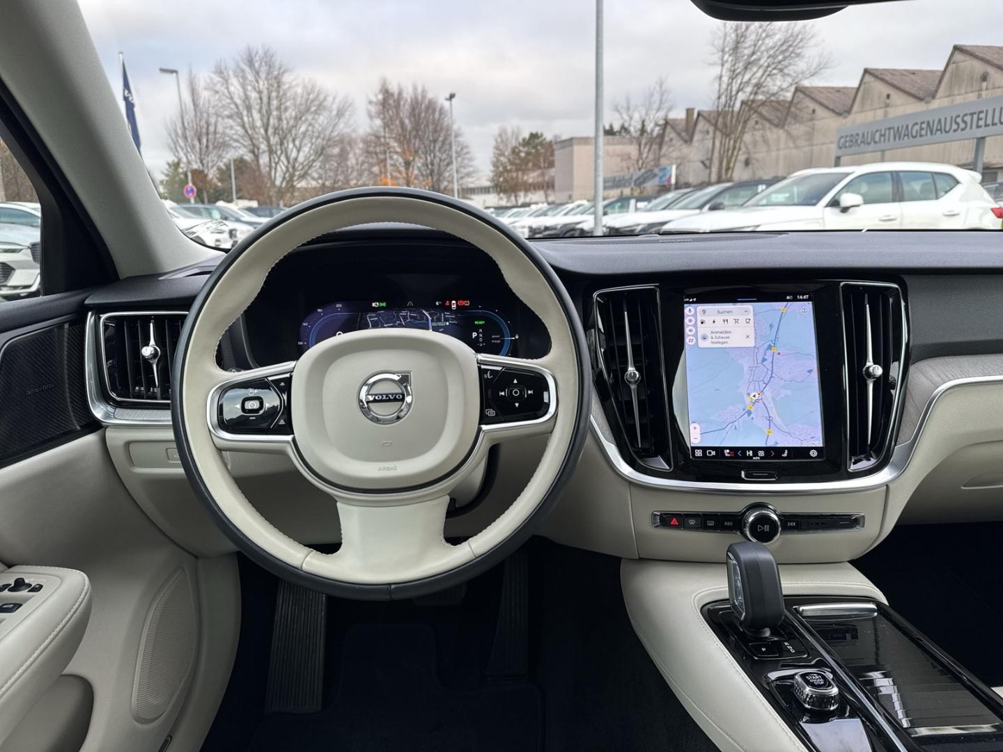 Volvo V60 AWD Dark Hybrid Plus Recharge