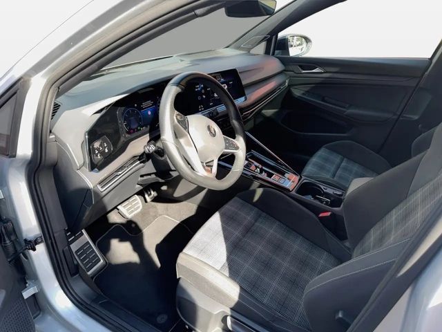 Volkswagen Golf DSG GTD Style