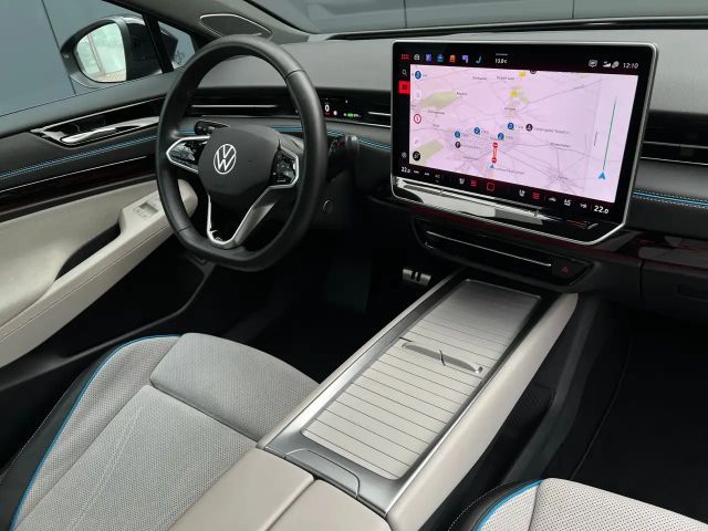 Volkswagen ID.7 IQ.Drive Pro