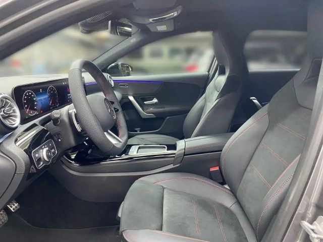 Mercedes-Benz A 200 AMG Line