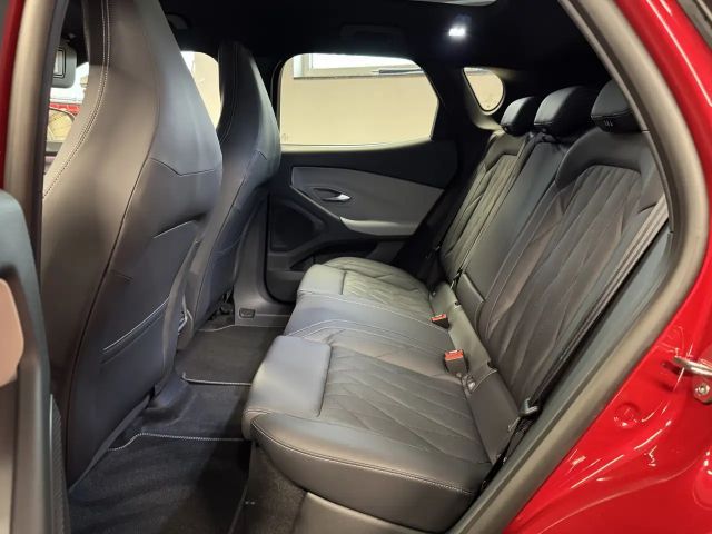 Ford Capri Premium RWD