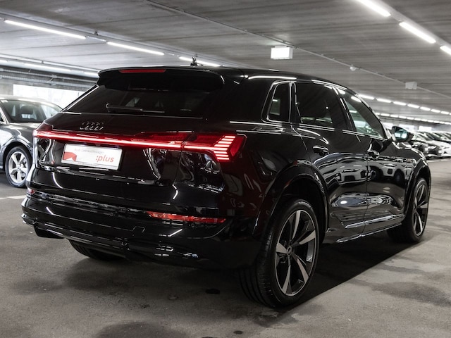 Audi e-tron Quattro