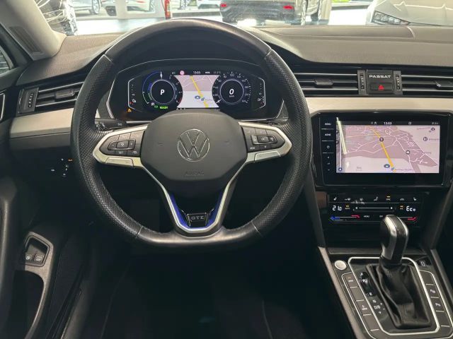 Volkswagen Passat DSG GTE Variant