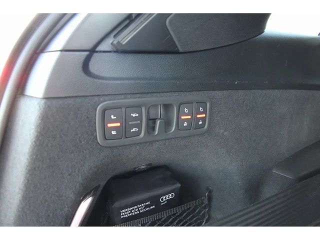 Audi Q7 50 TDI Quattro S-Line