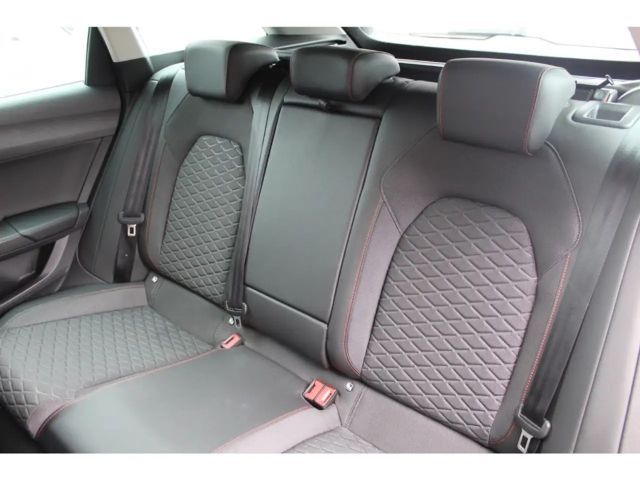 Seat Leon 2.0 TDI DSG FR-lijn Sportstourer