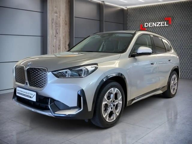 BMW iX1 xDrive30