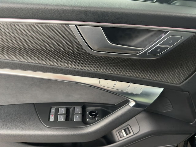 Audi S6 Avant Quattro