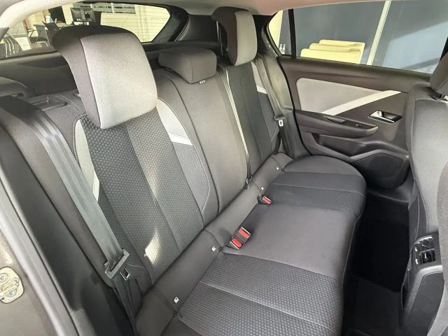 Opel Astra 1.6 Turbo Edition Turbo