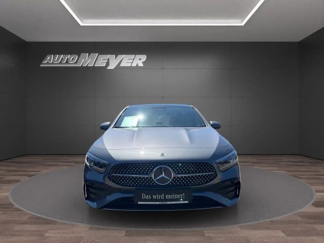Mercedes-Benz A 200 AMG Line