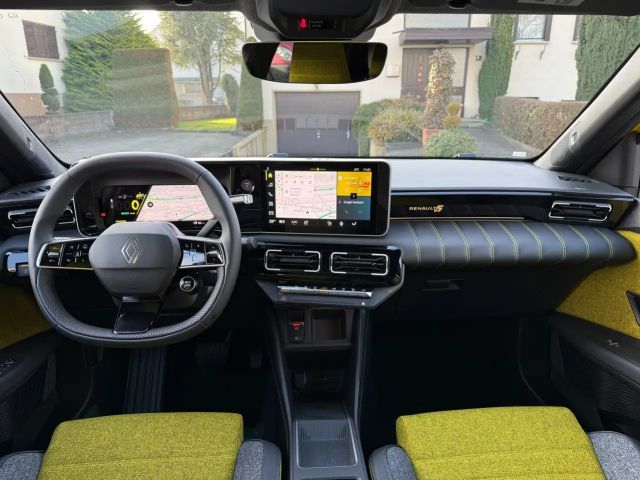 Renault 5 Comfort E-Tech Iconic R5