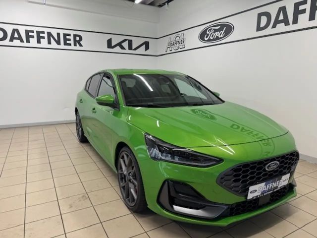 Ford Focus ST Line
