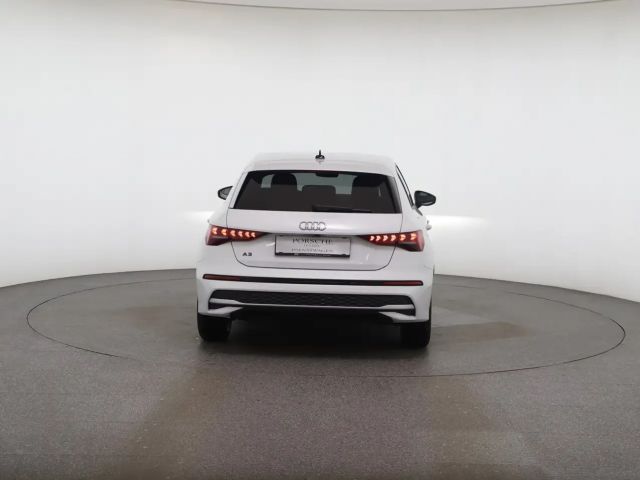 Audi A3 30 TFSI Sedan