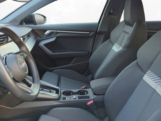Audi A3 35 TFSI S-Tronic Sedan