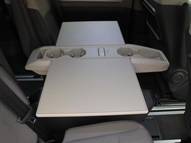 Volkswagen Multivan 2.0 TDI DSG Lang Life T7