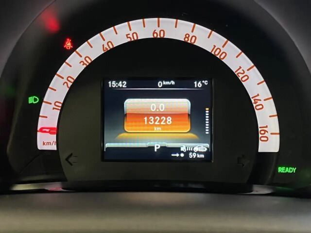 Smart EQ fortwo EQ fortwo LED Panorama Kamera Sitzheizung ... BC