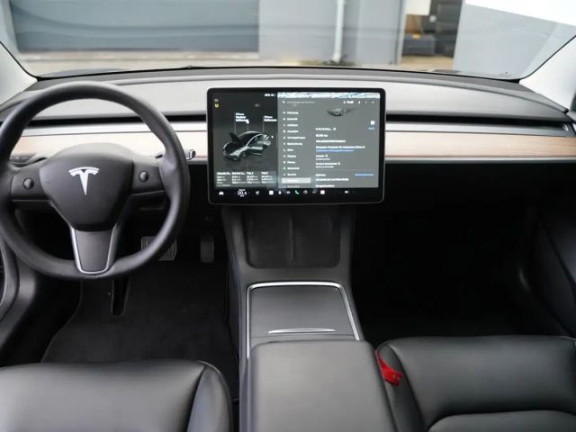 Tesla Model 3 Standard Range