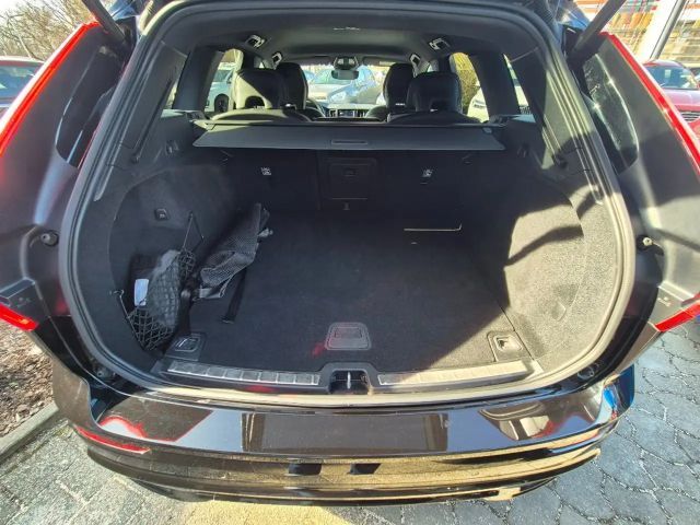 Volvo XC60 Dark Plus