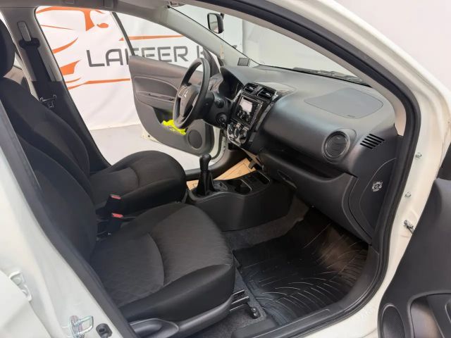 Mitsubishi Space Star Invite MIVEC Star