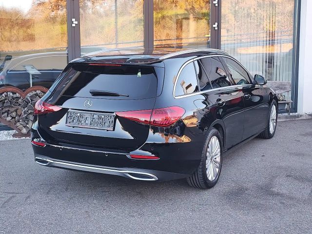 Mercedes-Benz C 220 4MATIC C 220 d Estate